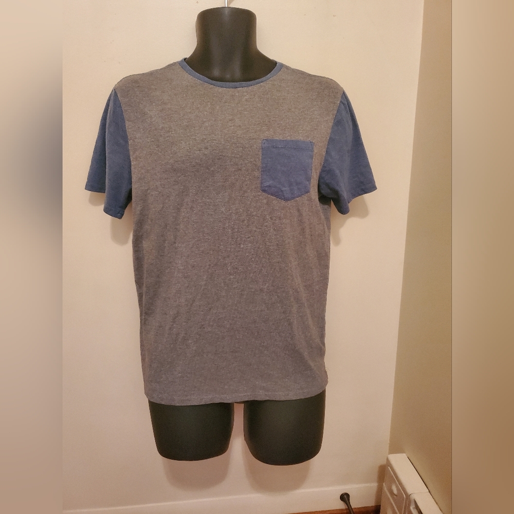 Amnesia Men T-shirt